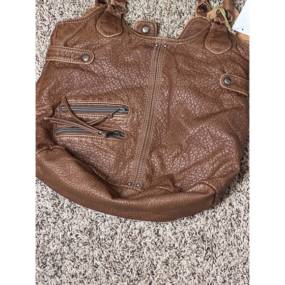 NWT Sparrow True Hobo Bag MSRP $59 - Picture 1 of 5